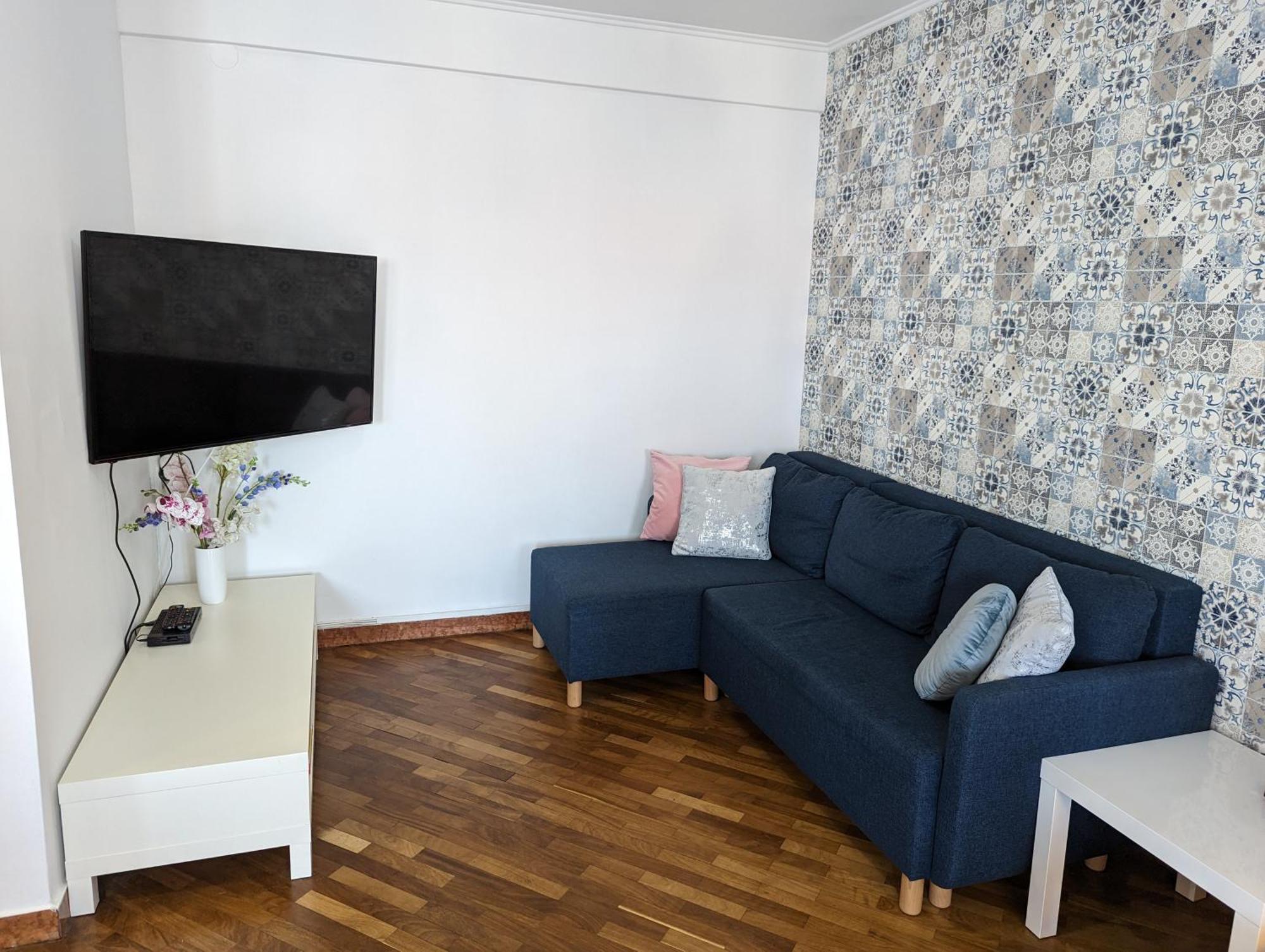 3-Bedroom Apt In Town Square Вроцлав Экстерьер фото